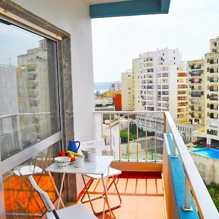 Sunny Da Rocha Panorama